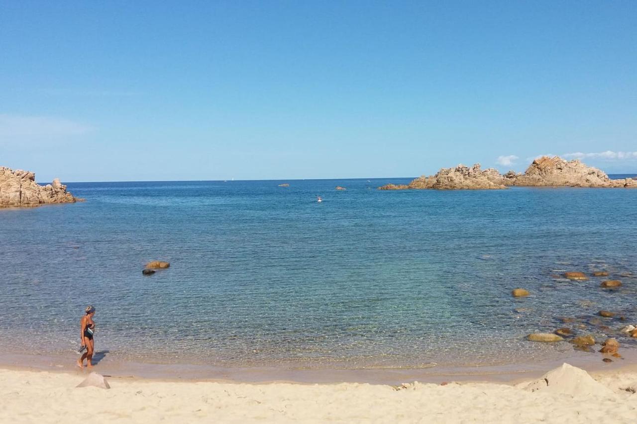 Un Angolo Di Paradiso A Pochi Passi Dal Mare Nel Villaggio Calarossa Isola Rossa Eksteriør bilde